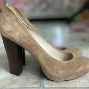 Calvin Klein Elita stacked, pointy toe, tan suede high heels; size 8.5